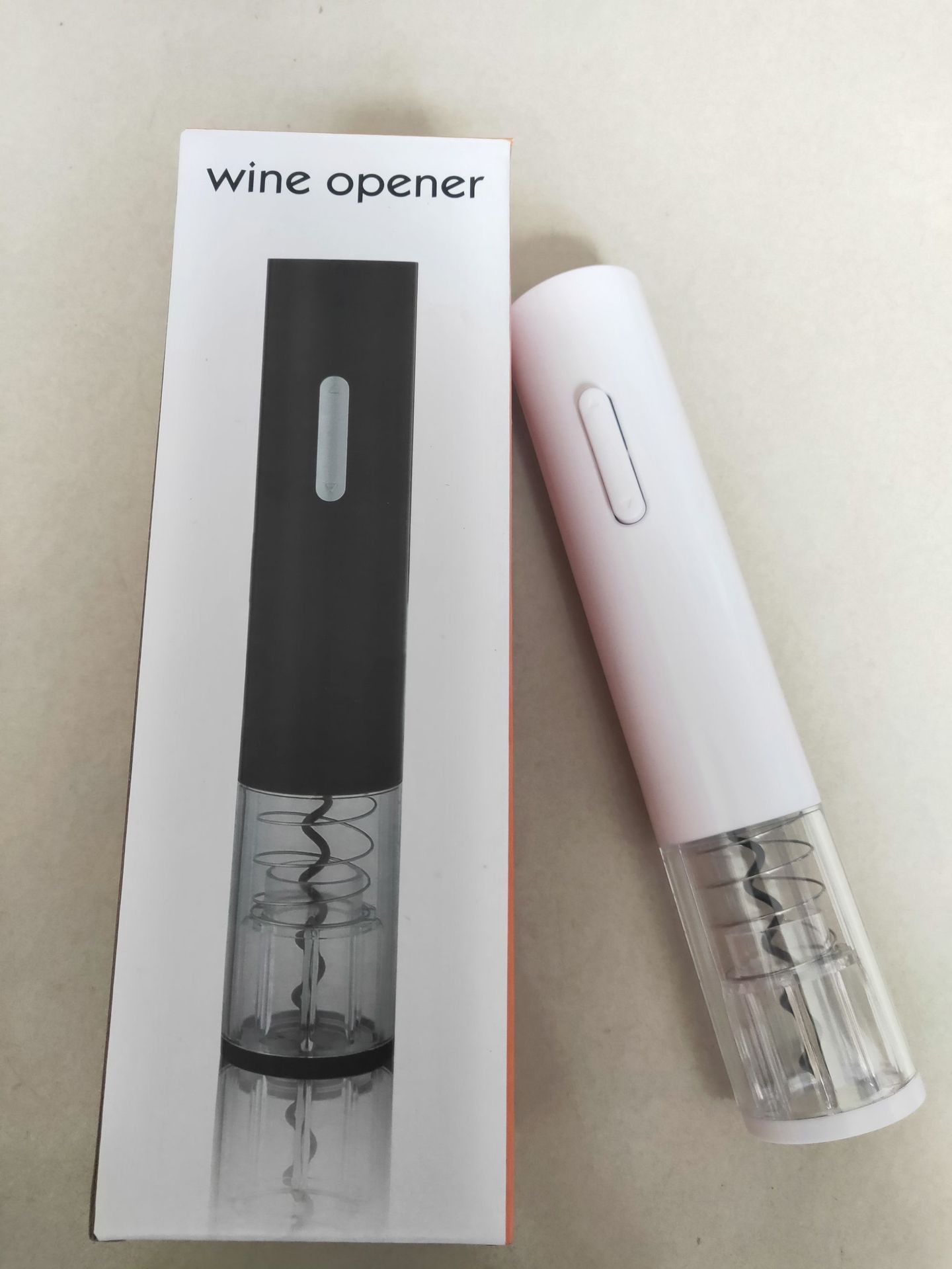 Electric Wine Opener – automatisk vinöppnare med folieskärare
